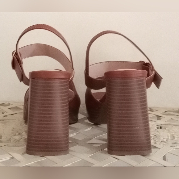 TOP Moda - Picture 4 of 5